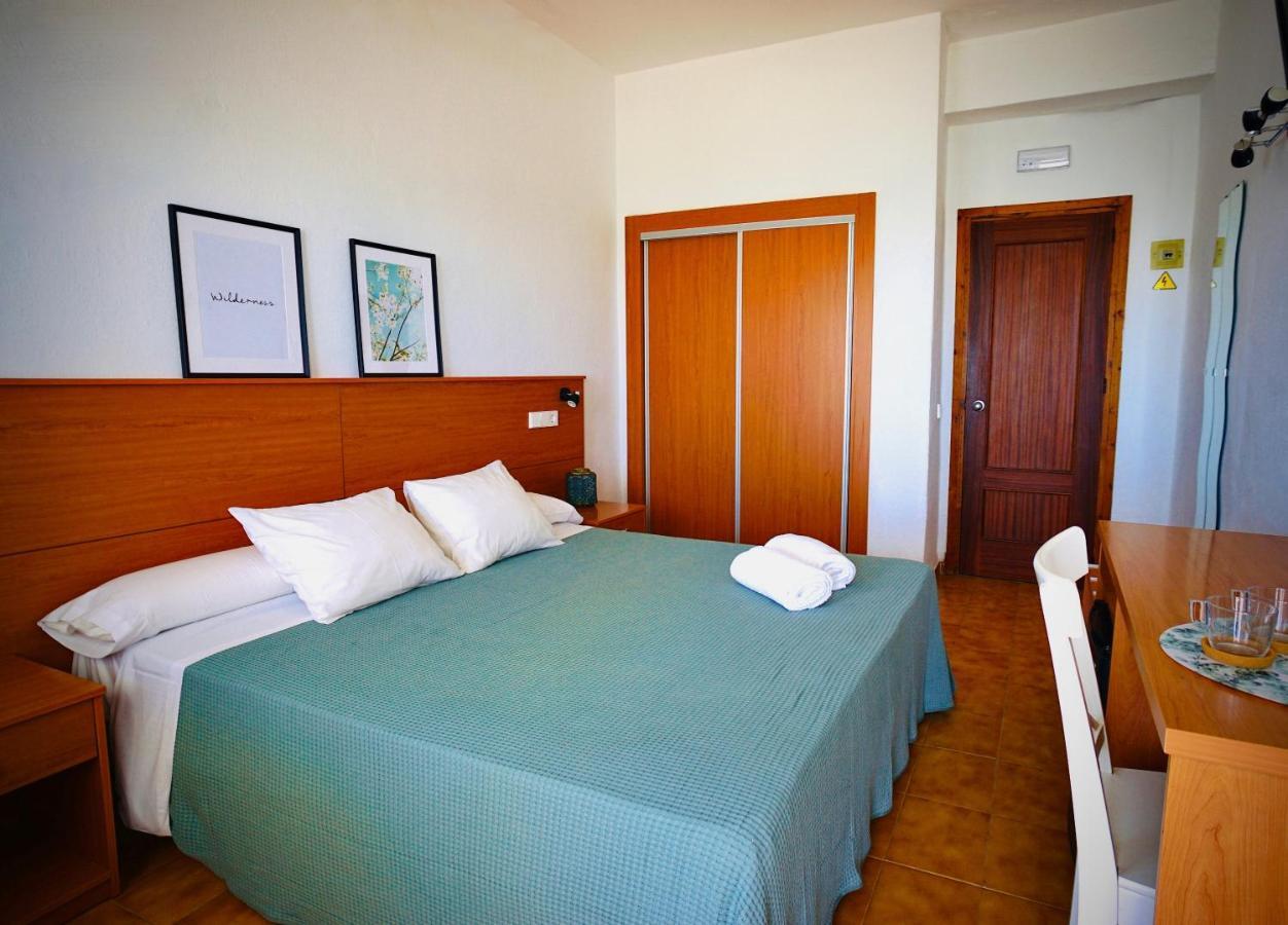 Hotel Patricia توريغواديارو المظهر الخارجي الصورة